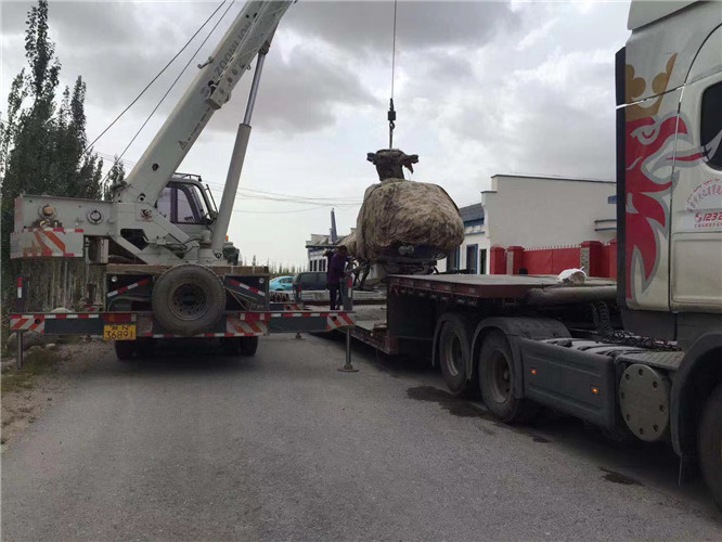 万秀区狭窄场地（如小区、车间）适合用哪种吊车？